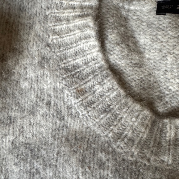 Zara Knits PomPom Sweater size small - Picture 6 of 10